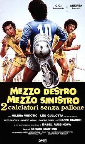 Mezzo destro mezzo sinistro - 2 calciatori senza pallone