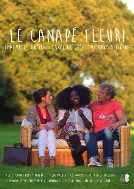 Le canapé fleuri (S)