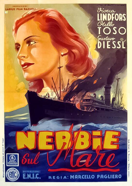 Nebbie sul mare