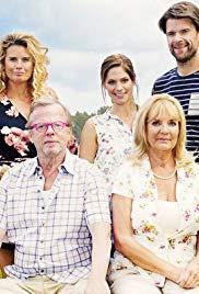 Sommaren med släkten (Serie de TV)